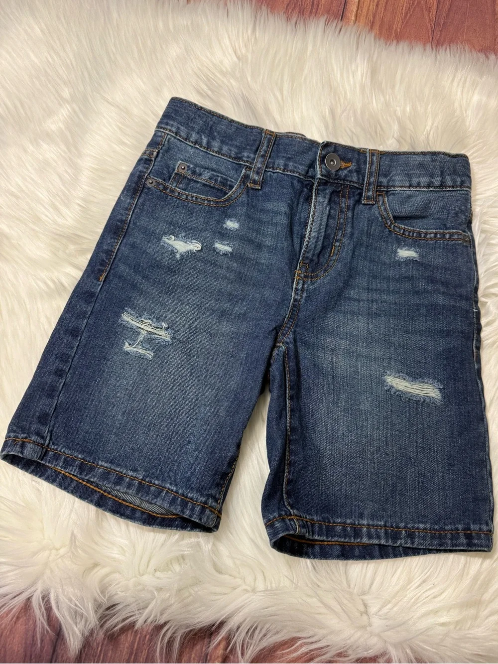 The Children’s Place Distressed Denim Shorts in Medium Wash - Boys Size 8